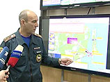 В Государственном морском спасательно-координационном центре России ИТАР-ТАСС пояснили, что экипаж шхуны, плавающей под флагом Камбоджи, состоит из 14 граждан РФ