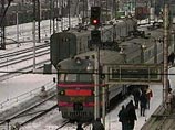 Пригородная электричка насмерть сбила женщину на западе Москвы Пригородная электричка насмерть сбила женщину на западе Москвы