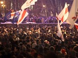 Первый канал белорусского телевидения в воскресенье продемонстрировал документальный фильм, в котором назвал имена двух граждан России, задержанных во время массовых беспорядков, произошедших в Минске после президентских выборов Первый канал белорусского телевидения в воскресенье продемонстрировал документальный фильм, в котором назвал имена двух граждан России, задержанных во время массовых беспорядков, произошедших в Минске после президентских выборов