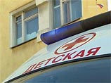 В Москве упавший с крыши снег завалил детскую коляску, покалечив новорожденного В Москве упавший с крыши снег завалил детскую коляску, покалечив новорожденного