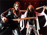 Стивен Тайлер вновь опроверг слухи о распаде Aerosmith Стивен Тайлер вновь опроверг слухи о распаде Aerosmith