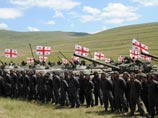 Российские военные и спецслужбы сообщили, что Соединенные Штаты выразили готовность поставить Грузии в ответ на ее просьбу средства противовоздушной и противотанковой обороны на десятки миллионов долларов Российские военные и спецслужбы сообщили, что Соединенные Штаты выразили готовность поставить Грузии в ответ на ее просьбу средства противовоздушной и противотанковой обороны на десятки миллионов долларов