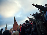 Большинство россиян хотят видеть Путина на президентских выборах, но электорат уходит от него к Медведеву Большинство россиян хотят видеть Путина на президентских выборах, но электорат уходит от него к Медведеву