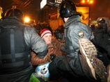 Лимонов и Немцов выходят на свободу после 15 суток ареста Лимонов и Немцов выходят на свободу после 15 суток ареста