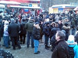 На Кронштадском бульваре задержаны 19 участников акции в память Егора Свиридова На Кронштадском бульваре задержаны 19 участников акции в память Егора Свиридова