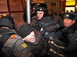 В Москве оппозиционеры выходят на акцию протеста против незаконных задержаний В Москве оппозиционеры выходят на акцию протеста против незаконных задержаний