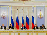 Националистам надо дать жесткий отпор на всех уровнях, заявил Медведев Националистам надо дать жесткий отпор на всех уровнях, заявил Медведев