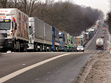 Транзит российских товаров автотранспортом через Польшу прекращен 