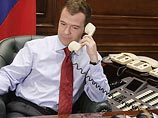 Президент России Дмитрий Медведев провел телефонный разговор с президентом Ирана Махмудом Ахмади Нежадом