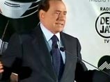 Берлускони уверяет, что ни разу в жизни не платил за секс, а СМИ посчитали женщин в его гареме