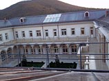 В Сети появились фотографии дворца, который строится на Черноморском побережье