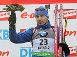 Антон Шипулин выиграл спринтерскую гонку биатлонистов
