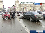 Смертельная авария с полпредом президента: СМИ нашли ВИДЕО, как его шофер ездит по встречной Смертельная авария с полпредом президента: СМИ нашли ВИДЕО, как его шофер ездит по встречной