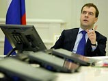 Дмитрий Медведев, как ожидается, в феврале подпишет поправки в закон, регулирующий выплаты по беременности и родам, и тем самым вопрос о порядке декретных выплат на 2011 год
