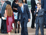 Фотограф Reuters Джейсон Рид ославил американского лидера на весь мир, опубликовав фотографию, на которой видно, как тот загляделся на округлости женщины