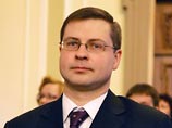 Премьер Латвии: Лужкову отказано в виде на жительство на законных основаниях Премьер Латвии: Лужкову отказано в виде на жительство на законных основаниях