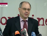 Согласно постановлению швейцарского суда, бывший сотрудник банка Julius Baer Рудольф Элмер проведет под стражей десять дней Согласно постановлению швейцарского суда, бывший сотрудник банка Julius Baer Рудольф Элмер проведет под стражей десять дней