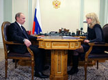 Путин велел министру Голиковой отправиться в больницы к пострадавшим. Собянин уже там побывал Путин велел министру Голиковой отправиться в больницы к пострадавшим. Собянин уже там побывал