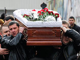СМИ: Похороны жертв массовой резни в Ставрополе превратились в криминальную сходку юга России