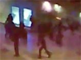 Основная версия теракта в "Домодедово": бомбу взорвал один смертник. Но у него могло быть трое сообщников Основная версия теракта в "Домодедово": бомбу взорвал один смертник. Но у него могло быть трое сообщников