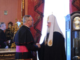 Патриарх Кирилл поблагодарил посла Ватикана за вклад в улучшение православно-католических отношений Патриарх Кирилл поблагодарил посла Ватикана за вклад в улучшение православно-католических отношений