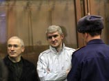 Медведев заявил, что предъявленные Ходорковскому обвинения считает законными Медведев заявил, что предъявленные Ходорковскому обвинения считает законными