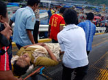 В Индонезии загорелся паром и столкнулись два поезда: более 20 погибших, десятки раненых