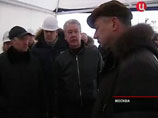 Мэрия хочет установить на кровлях домов в Москве спецустройства против наледи Мэрия хочет установить на кровлях домов в Москве спецустройства против наледи