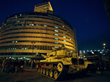 Взятая полностью под контроль армией египетская столица перешла на "осадное положение"