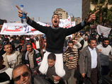Высокий уровень безработицы в Египте и Тунисе был "бомбой с часовым механизмом", заявил глава Международного валютного фонда Доминик Стросс-Кан