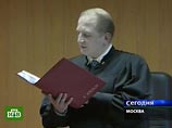 Женщина-следователь из ГУВД Москвы, вымогавшая взятку почти в полмиллиона долларов, отделалась условным сроком Женщина-следователь из ГУВД Москвы, вымогавшая взятку почти в полмиллиона долларов, отделалась условным сроком