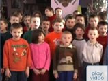 Американцы усыновляют все меньше российских детей Американцы усыновляют все меньше российских детей