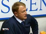 Милиция о нападении на Дымовского: у пьяного экс-майора просто отобрали телефон в маршрутке Милиция о нападении на Дымовского: у пьяного экс-майора просто отобрали телефон в маршрутке