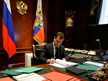При этом еще в апреле 2010 года президент Дмитрий Медведев принял поправки, согласно которым запрещено арестовывать бизнесменов, проходящих по экономическим преступлениями При этом еще в апреле 2010 года президент Дмитрий Медведев принял поправки, согласно которым запрещено арестовывать бизнесменов, проходящих по экономическим преступлениями