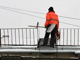 В Казани под тяжестью снега рухнула крыша еще одного дома В Казани под тяжестью снега рухнула крыша еще одного дома