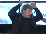Одним из самых обсуждаемых ВИДЕО Рунета в эти выходные стал ролик, запечатлевший конфликт лидера партии "Яблоко" Сергея Митрохина и журналиста "Комсомольской правды" Одним из самых обсуждаемых ВИДЕО Рунета в эти выходные стал ролик, запечатлевший конфликт лидера партии "Яблоко" Сергея Митрохина и журналиста "Комсомольской правды"