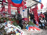 Футбольный болельщик Егор Свиридов был застрелен из травматического пистолета в ночь на 6 декабря 2010 года на Кронштадтском бульваре Москвы