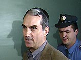 "С особым недоумением воспринимаем стремление официальных американских представителей подменить собой следственные и судебные органы, утверждая о якобы отсутствии каких-либо доказательств его виновности" "С особым недоумением воспринимаем стремление официальных американских представителей подменить собой следственные и судебные органы, утверждая о якобы отсутствии каких-либо доказательств его виновности"
