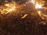 Мубарак провоцирует новый взрыв в Египте: толпа осадила президентский дворец
