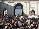 Более миллиона женщин во всем мире выступили сегодня против премьер-министра Италии Сильвио Берлускони, призвав его к отставке