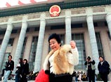 Нина Вонг умерла в 2007 году в возрасте 69 лет. Согласно последнему завещанию от 2006 года, ее состояние, оцененное в 12 млрд долларов Нина Вонг умерла в 2007 году в возрасте 69 лет. Согласно последнему завещанию от 2006 года, ее состояние, оцененное в 12 млрд долларов