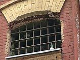 34-летней уралочке грозит 5 лет колонии за избиение милиционера букетом цветов 34-летней уралочке грозит 5 лет колонии за избиение милиционера букетом цветов