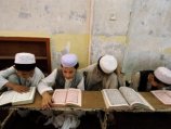 Британский телеканал показал передачу об истязаниях детей в мечети