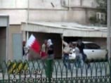 Центр столицы Бахрейна остается во власти десятков тысяч демонстрантов, власти бездействуют