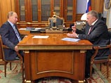 В апреле прошлого года Жириновский передал премьер-министру Владимиру Путину папку с компроматом на мэрию и покровительствуемые ею учреждения