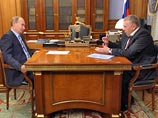 В апреле прошлого года Жириновский передал премьер-министру Владимиру Путину папку с компроматом на мэрию и покровительствуемые ею учреждения В апреле прошлого года Жириновский передал премьер-министру Владимиру Путину папку с компроматом на мэрию и покровительствуемые ею учреждения