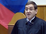 Адвокаты Натальи Васильевой потребовали отчета у ФСБ по поводу загадочных "людей в штатском" Адвокаты Натальи Васильевой потребовали отчета у ФСБ по поводу загадочных "людей в штатском"