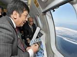 Ранее в субботу генеральный секретарь японского правительства Юкио Эдано совершил заранее анонсированный "осмотр с воздуха" южных Курильских островов