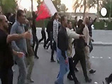 Полиция Бахрейна применила сегодня ранее слезоточивый газ против демонстрантов, празднующих вывод войск с улиц Манамы