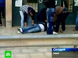 Каддафи послал сына подавить мятеж в Бенгази. Но волнения не утихают Каддафи послал сына подавить мятеж в Бенгази. Но волнения не утихают
